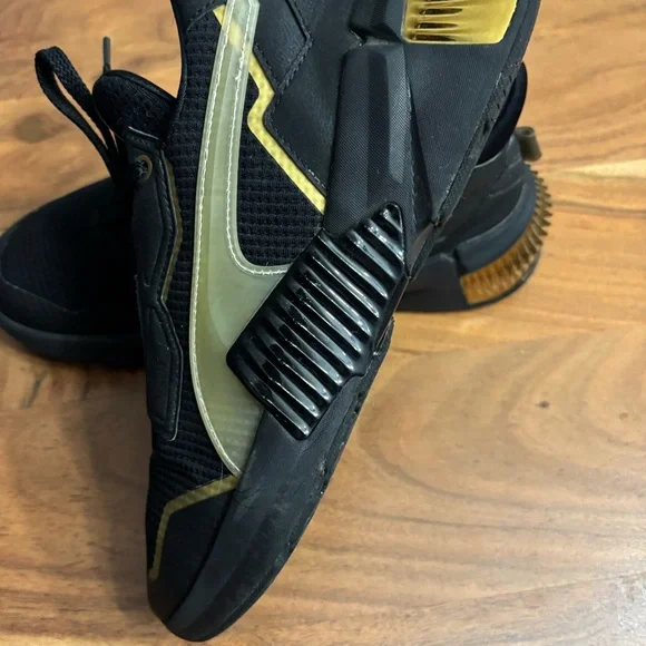 Puma Wmns Provoke XT 'Black Gold' size 8 - Picture 4 of 12